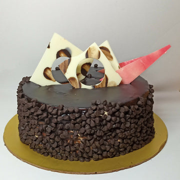 Choco Chips Cool Cake