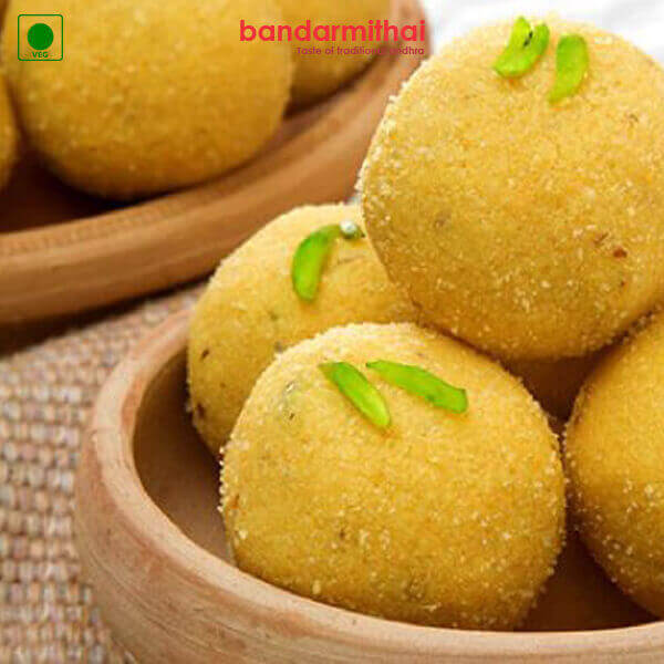 Ghee Besan Laddu (Sugar)